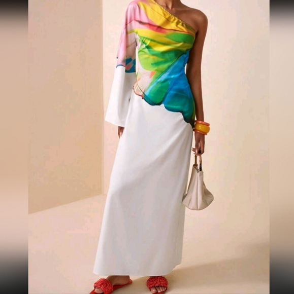 Colorful One-Shoulder Maxi Dress. - Picture 5 of 5